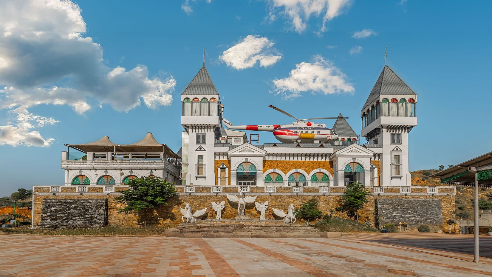 Mặt tiền Clarks Resort The Archi's Castle