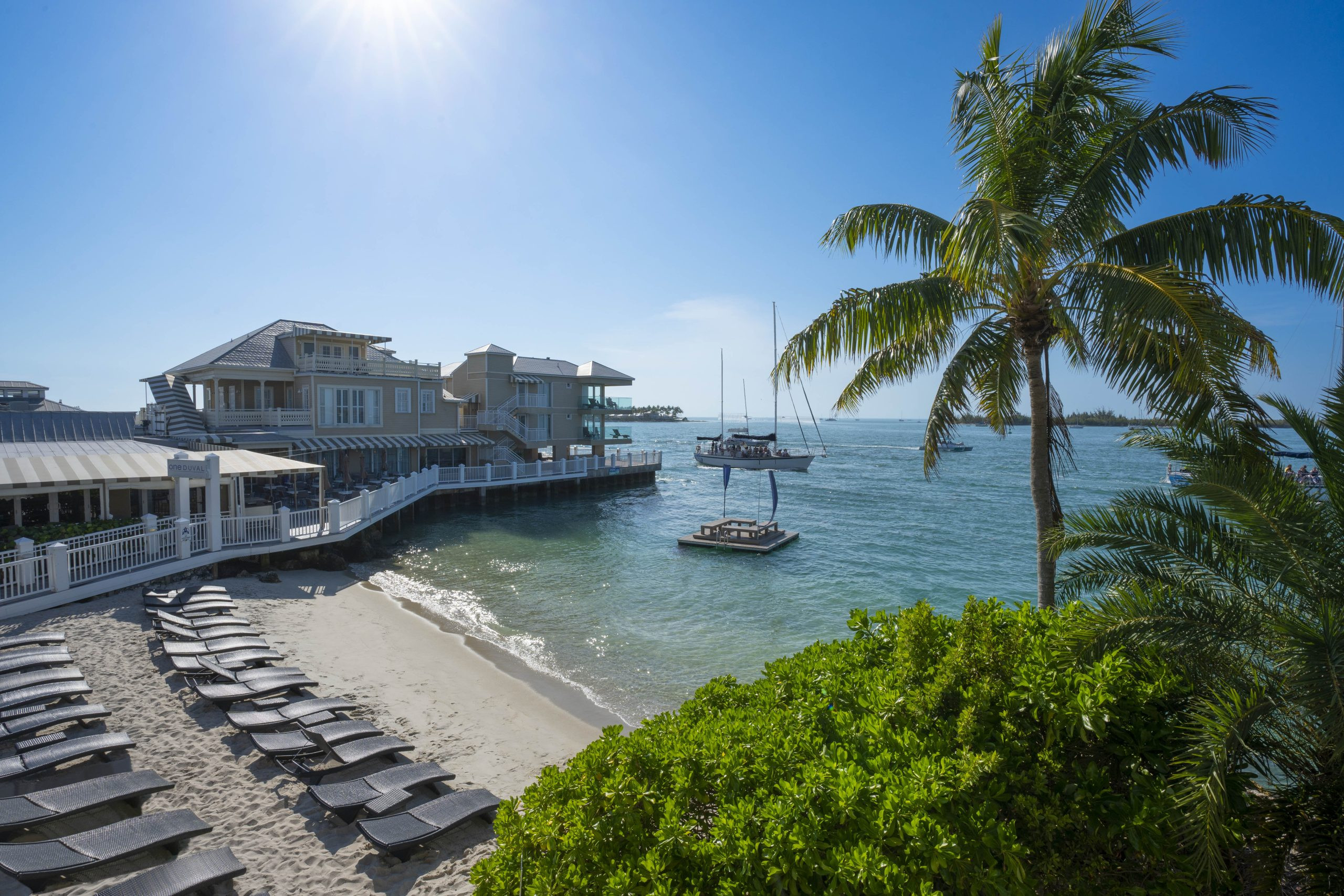 Bãi biển tại Pier House Resort Key West