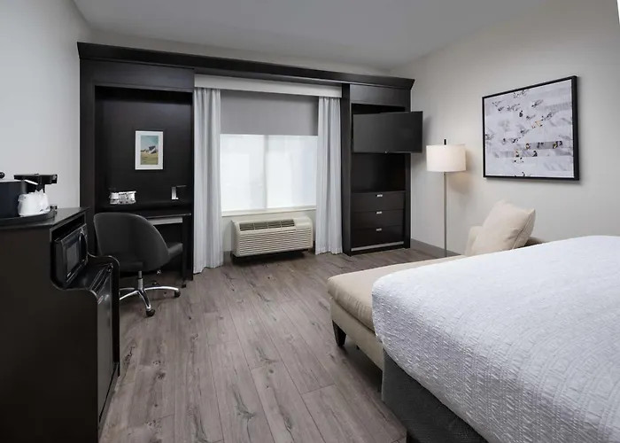 Hampton Inn & Suites Chattanooga Downtown