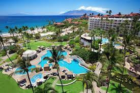 Fairmont Kea Lani nhìn từ biển