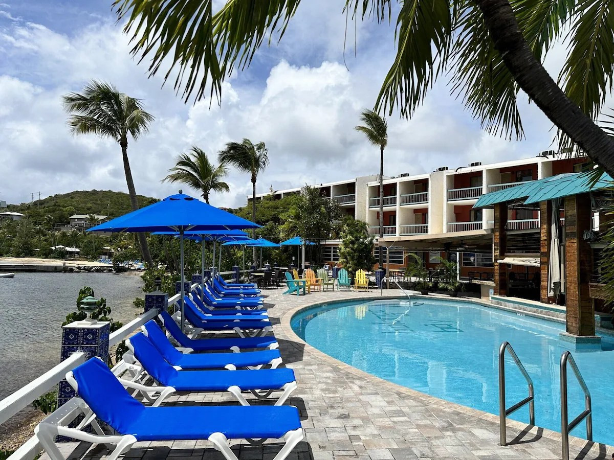 Hồ bơi tại khu nghỉ dưỡng ở St Thomas