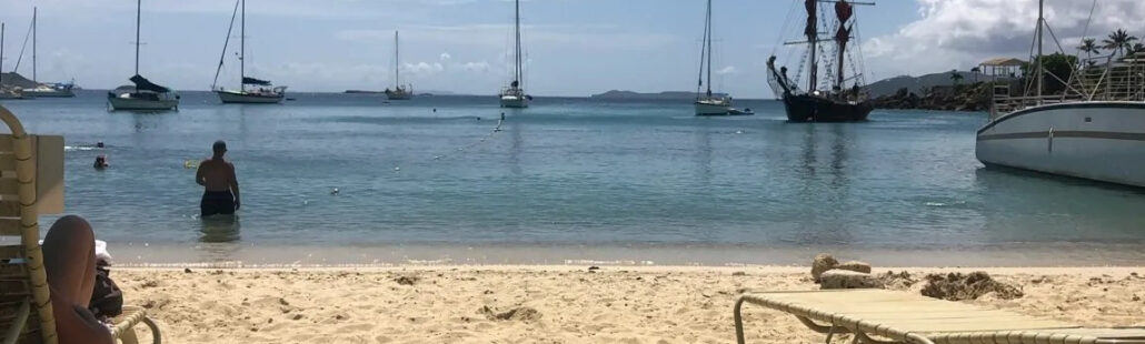 Bãi biển tuyệt đẹp tại St Thomas