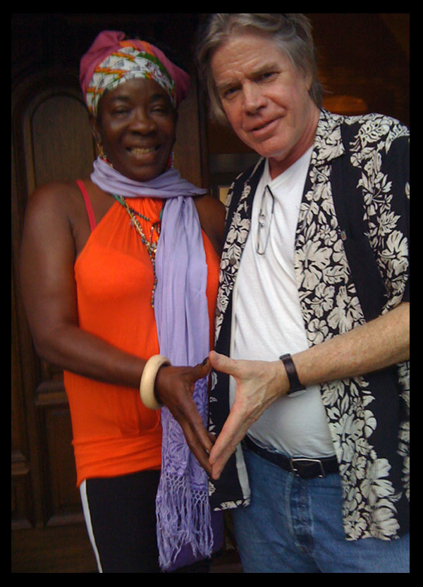 Ảnh chụp Rita Marley và Chris Murray tại Marley Resort and Spa ở Nassau.
