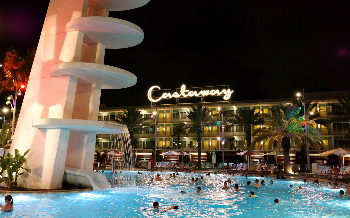 Hồ Bơi Về Đêm Tại Cabana Bay Resort Orlando