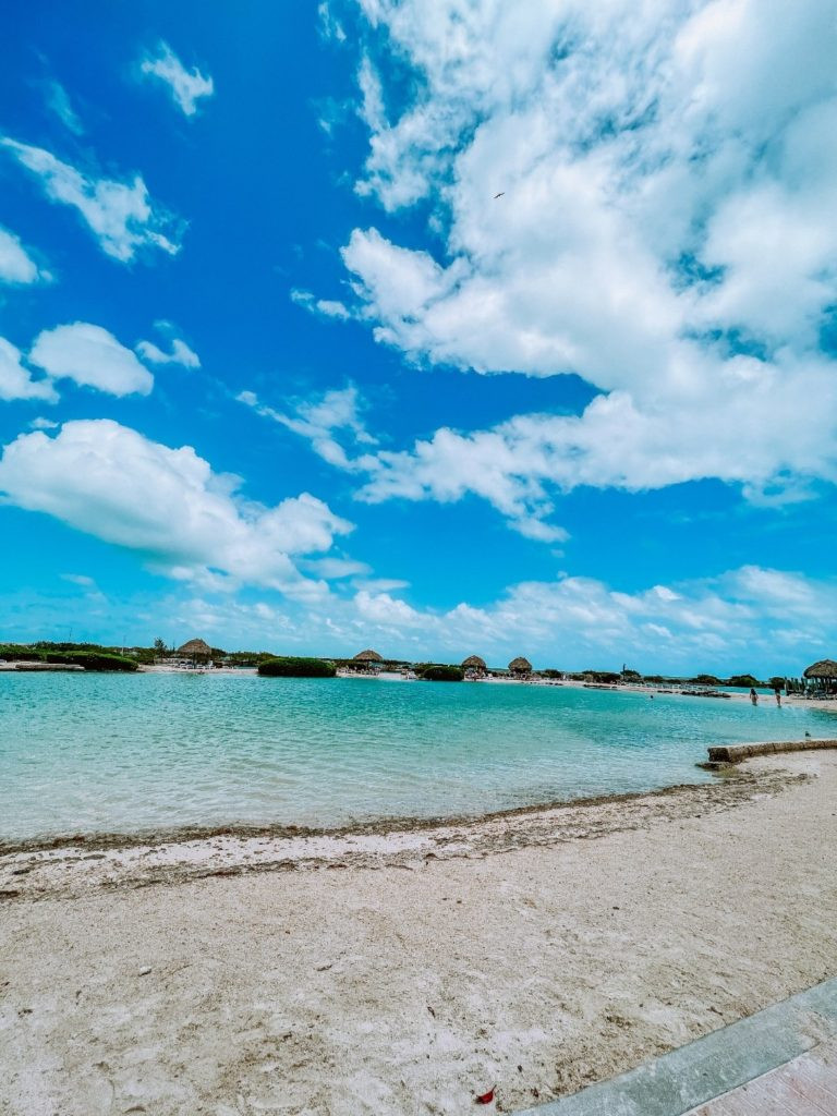 Phòng suite sang trọng tại Duck Cay Resort Florida
