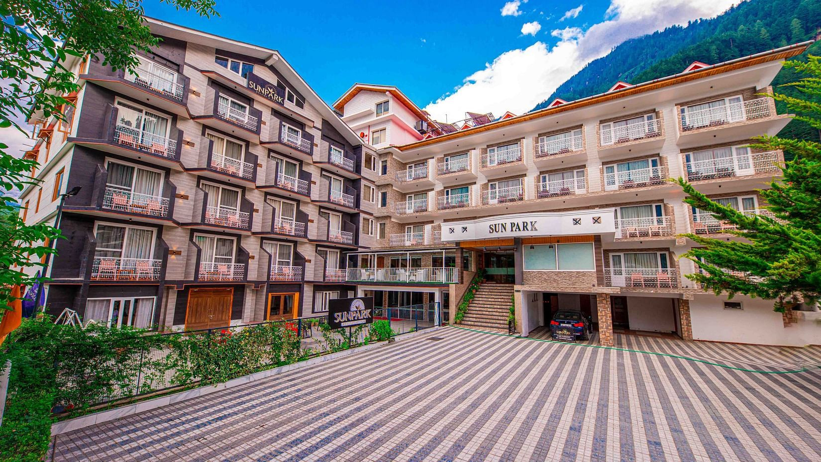 Exterior New-012