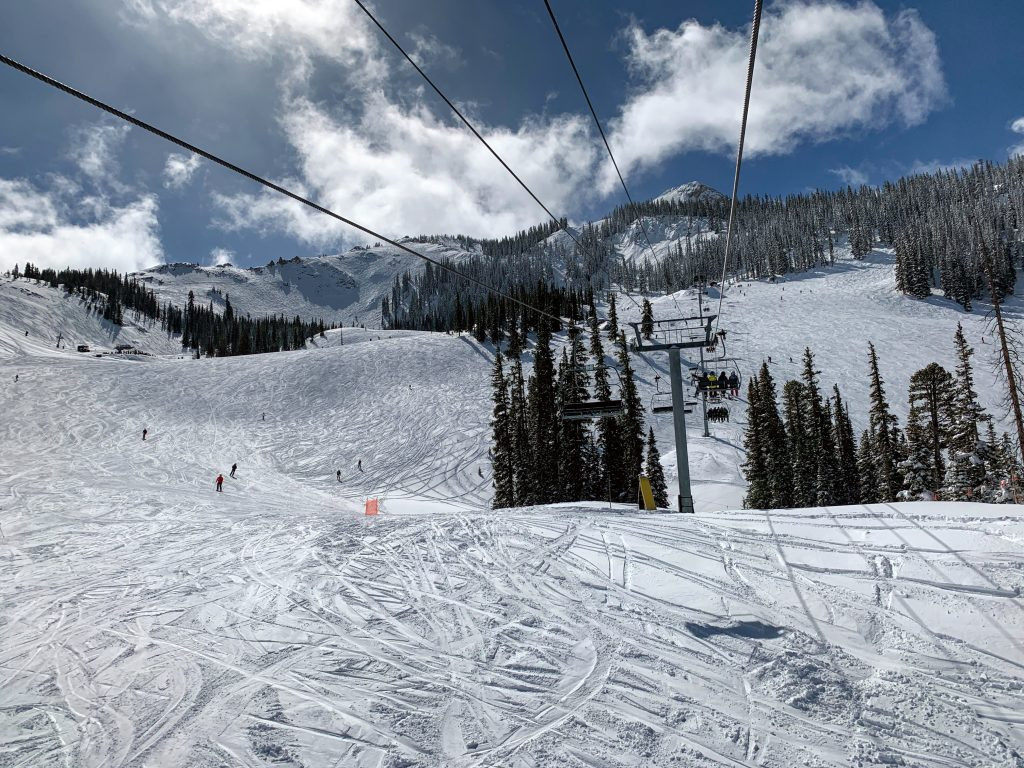Bệ nâng Paradise tại Crested Butte, tháng 3 năm 2019