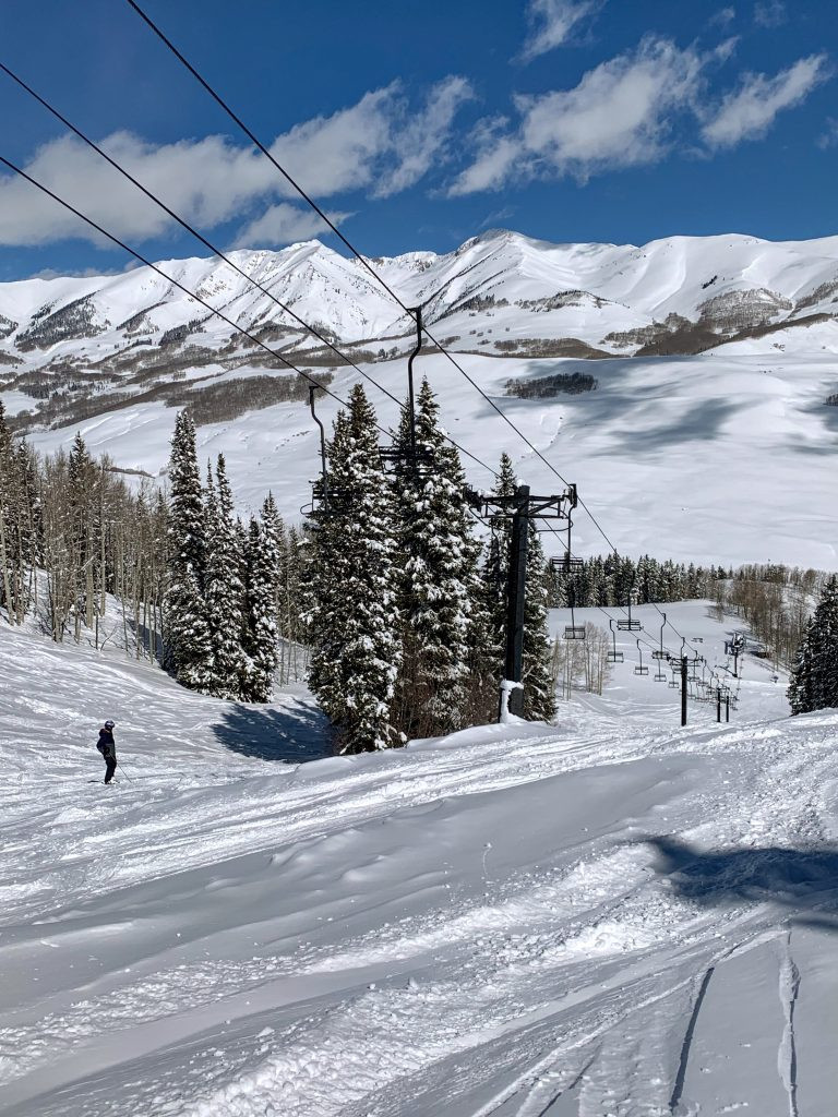 Bệ nâng Teocalli (không hoạt động) tại Crested Butte, tháng 3 năm 2019