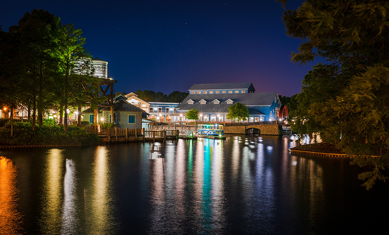 Hồ bơi Ol' Man Island tại Port Orleans Riverside Resort