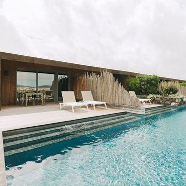 Blue & Green Studios and Villas tại Santa Bárbara Eco-Beach Resort với thiết kế xanh dương tươi mát, mang đến cảm giác thư giãn và gần gũi với thiên nhiên