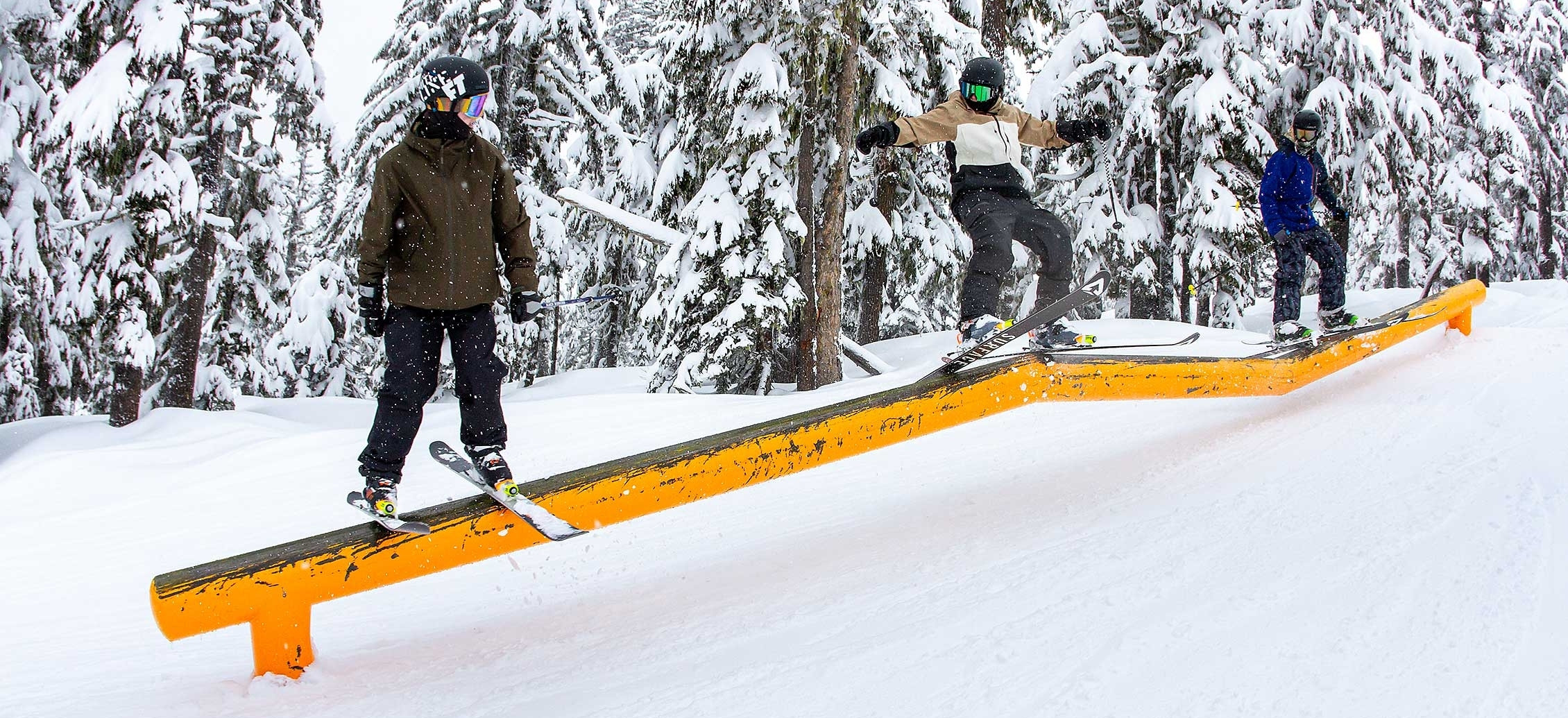 Đường trượt tuyết tại Timberline Ski Resort WV